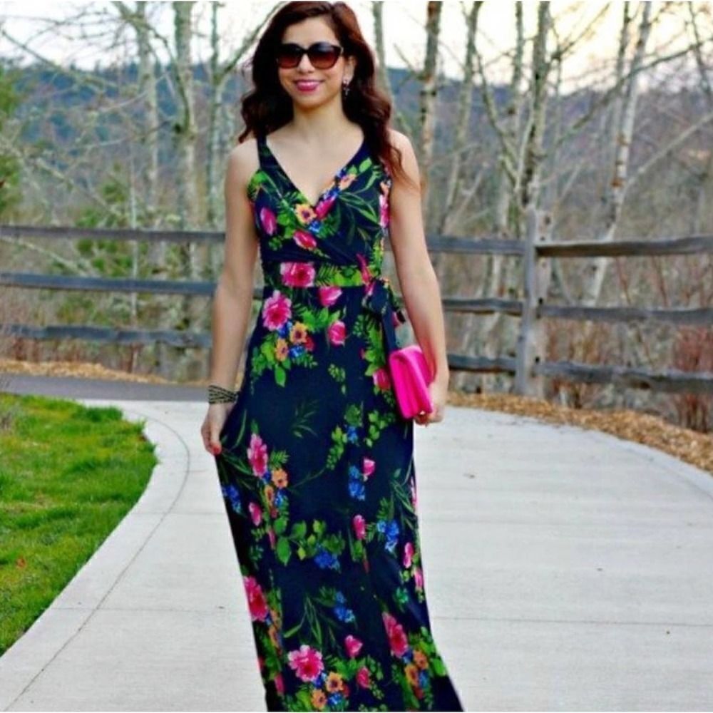 Floral Navy Wrap Maxi Dress Size Small